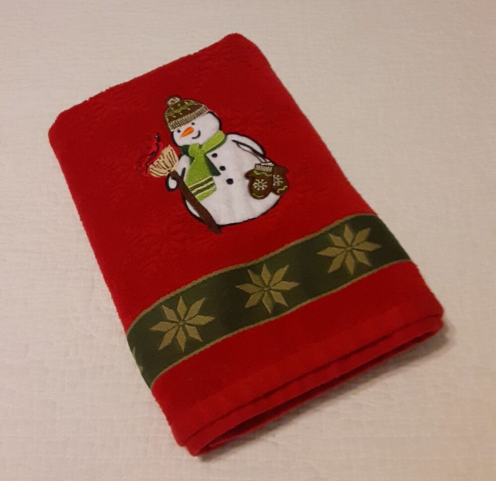 Vintage Sears Roebuck Christmas Embossed Bath Towel Red